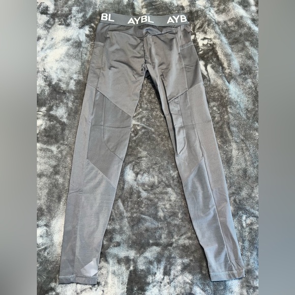 AYBL Leggings - Picture 3 of 4